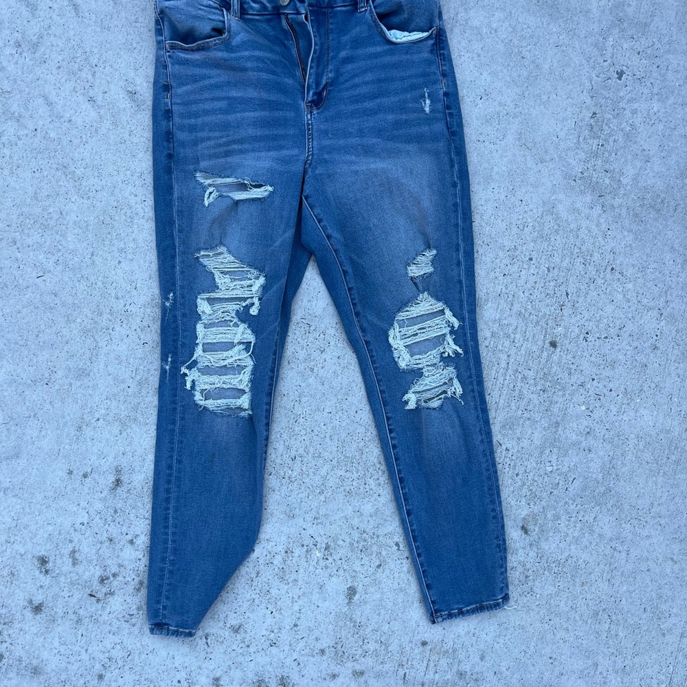 American Eagle skinny jeans